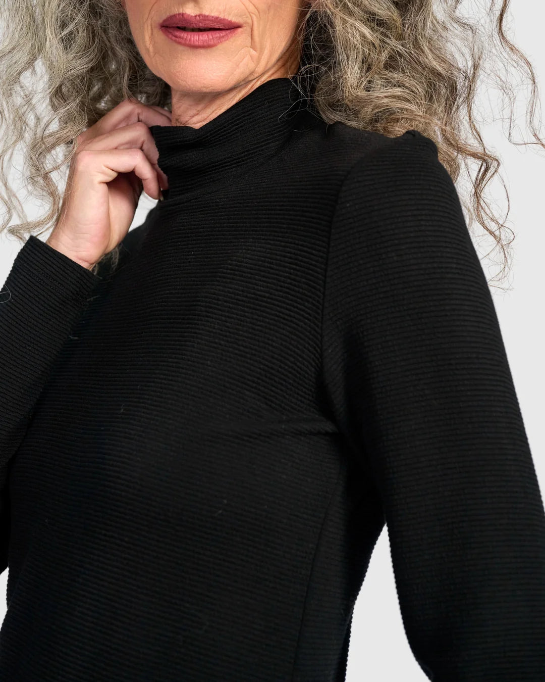 Alembika Urban Ribbed Turtleneck, Black