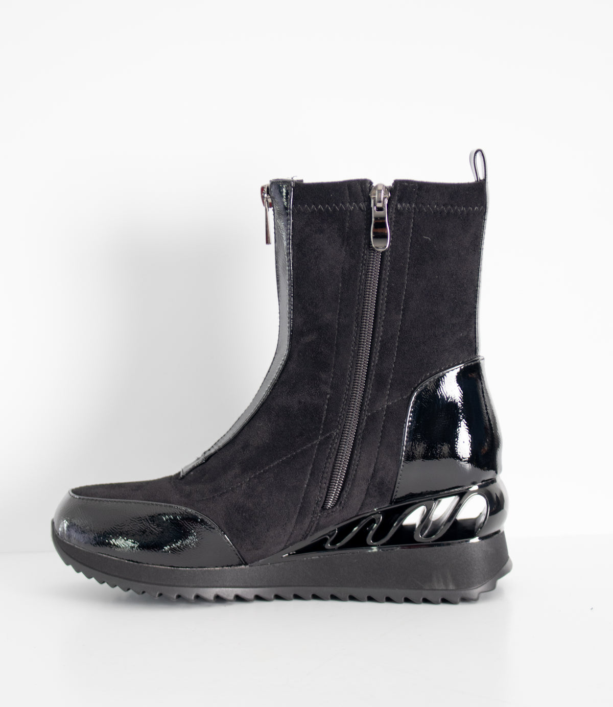 Azura BeanieCool Boots - Essential Elements Chicago