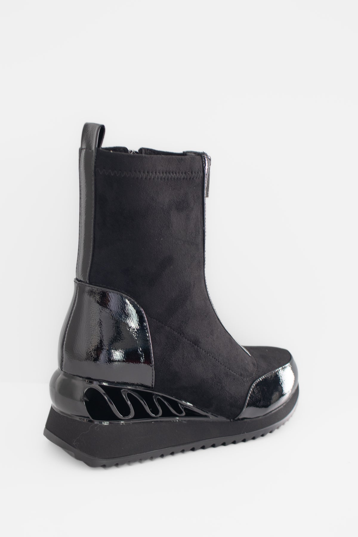 Azura BeanieCool Boots - Essential Elements Chicago