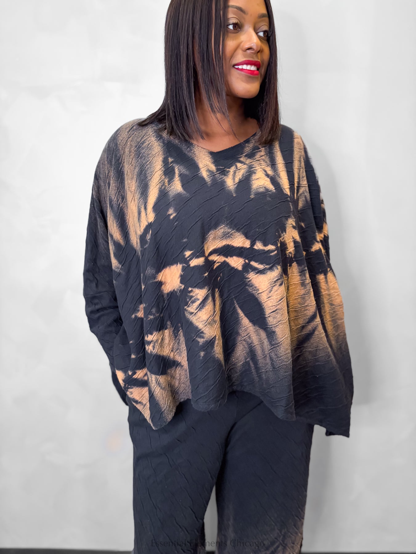 Grizas Wavy Top