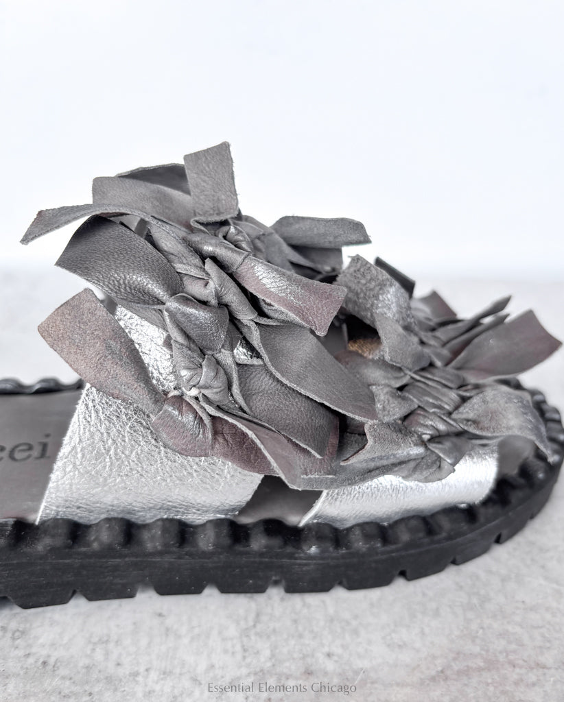 Papucei Ember Slide, Grey