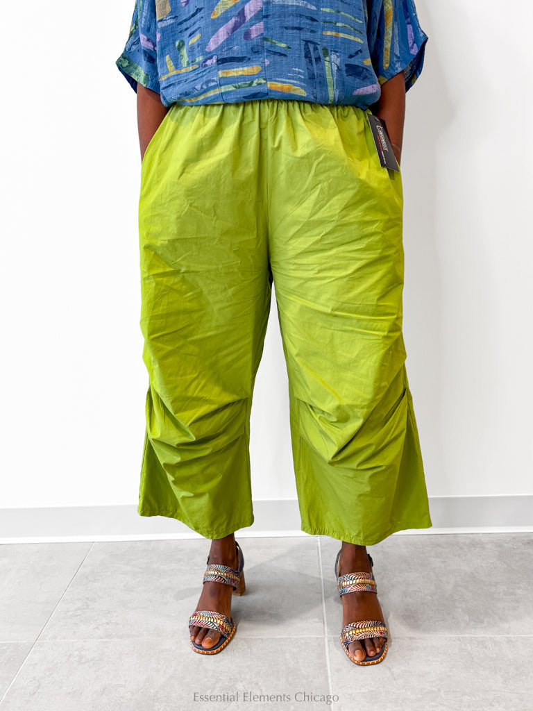T by Transparente Crop Pant - Essential Elements Chicago