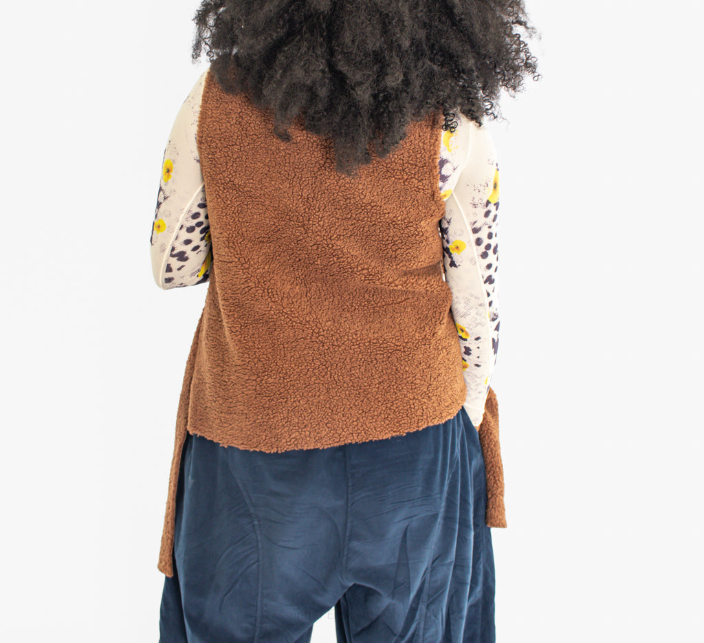 T by Transparente Faux Shearling Vest - Essential Elements Chicago