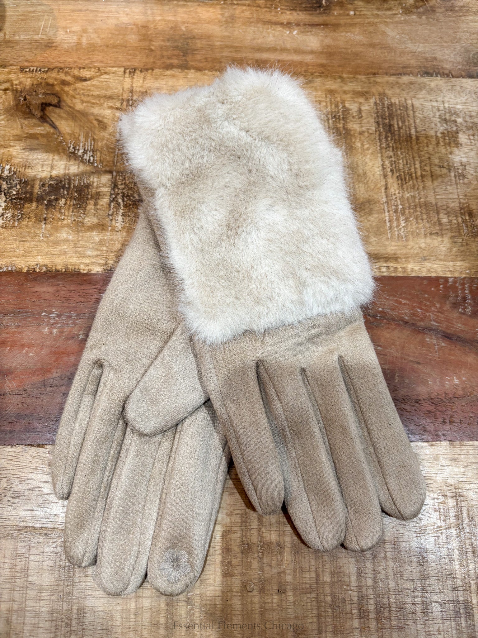 Gradient Fur Suede Gloves