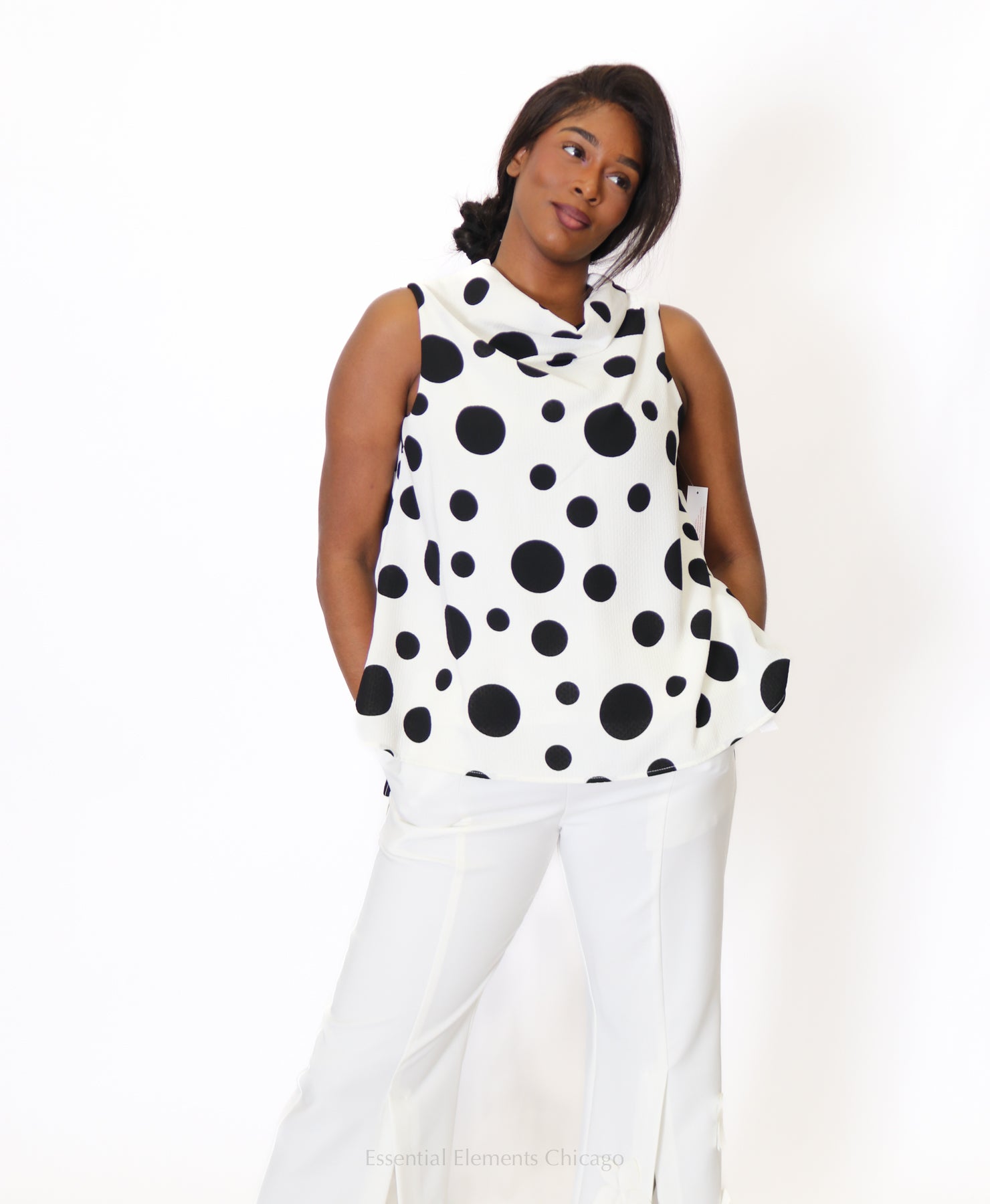 IC Collection Black Dot Top - Essential Elements Chicago