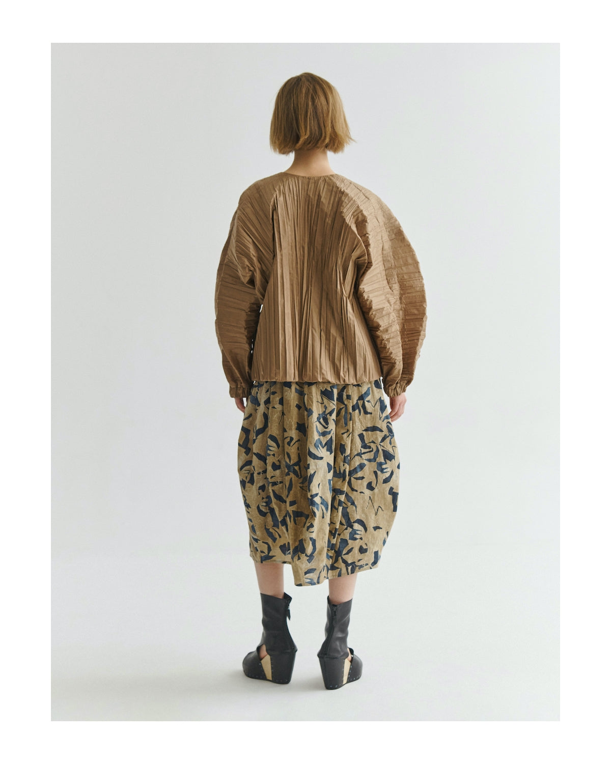Kedziorek Pleated Jacket, Beige
