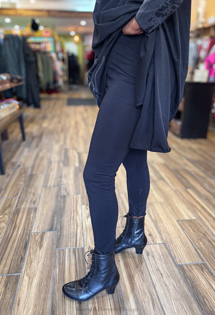 Luukaa Shade Legging, Ink - Essential Elements Chicago