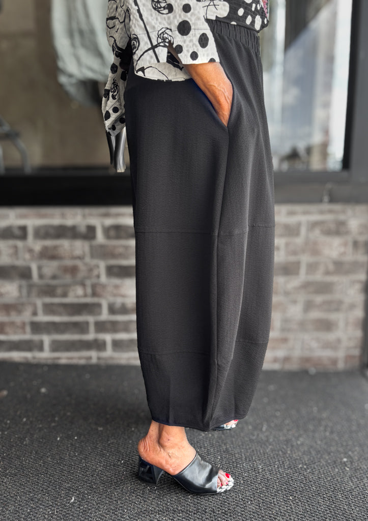 Moonlight Lantern Pants, Black - Essential Elements Chicago