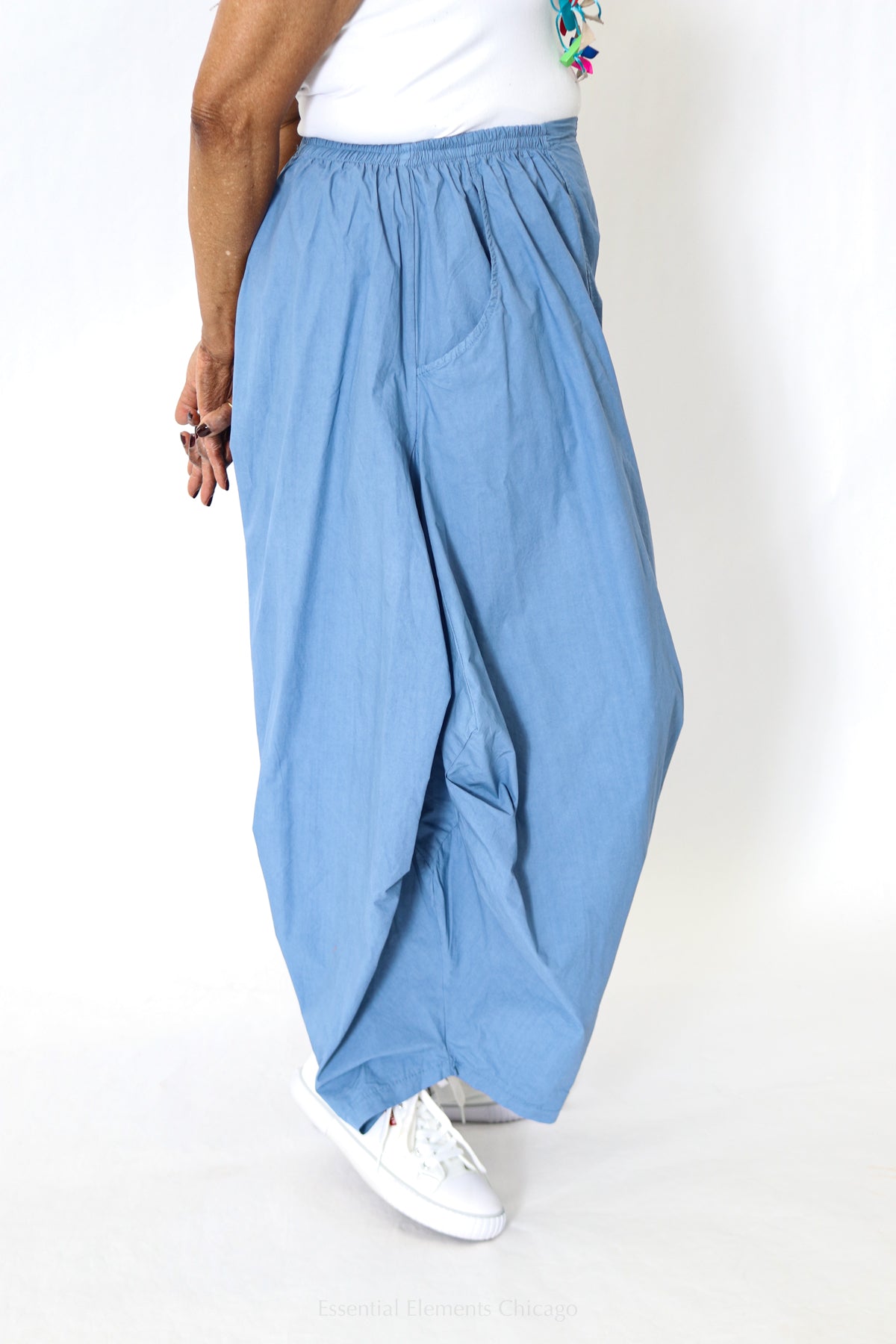 T by Transparente Balloon Pants - Essential Elements Chicago