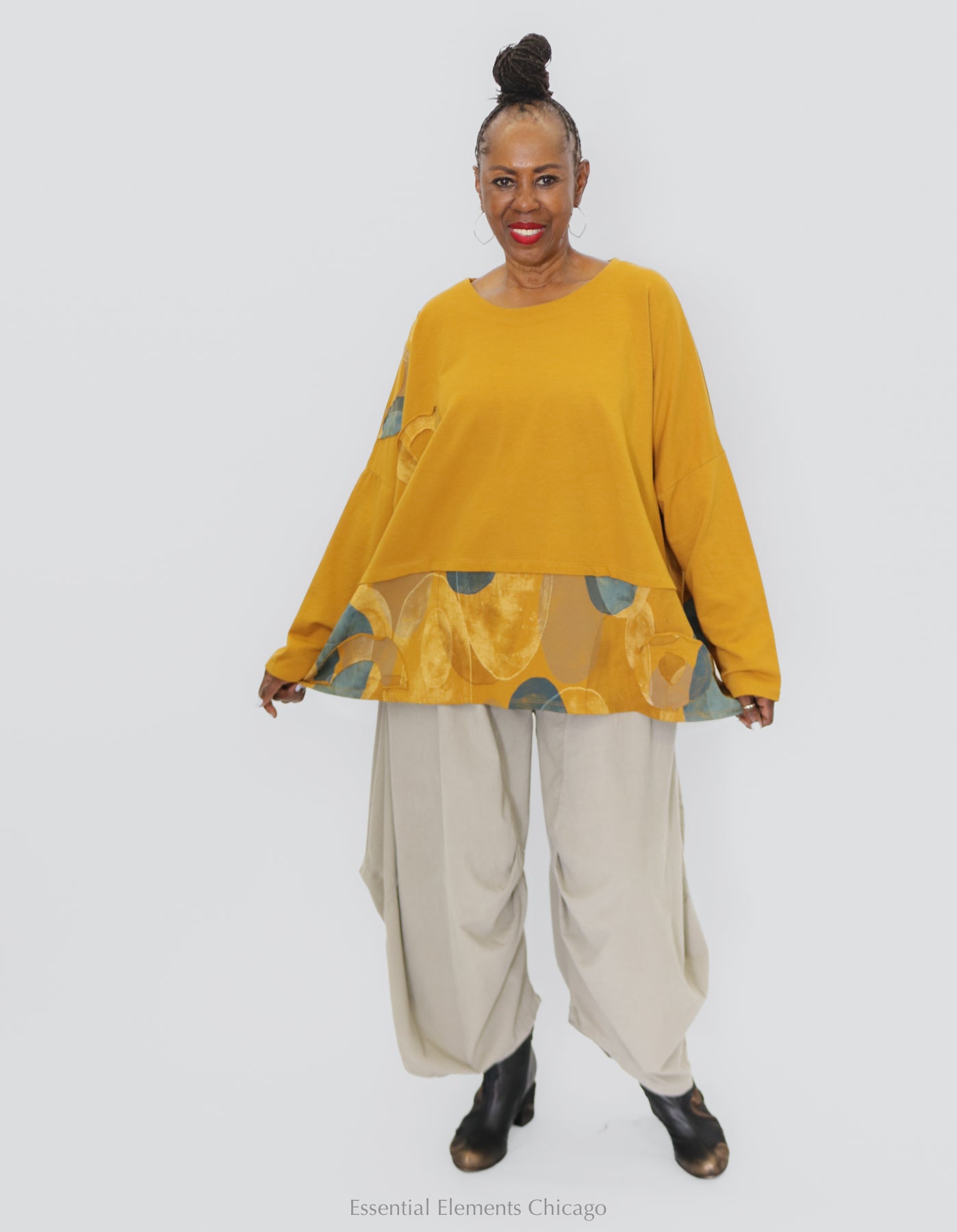 T by Transparente Patch Top - Essential Elements Chicago