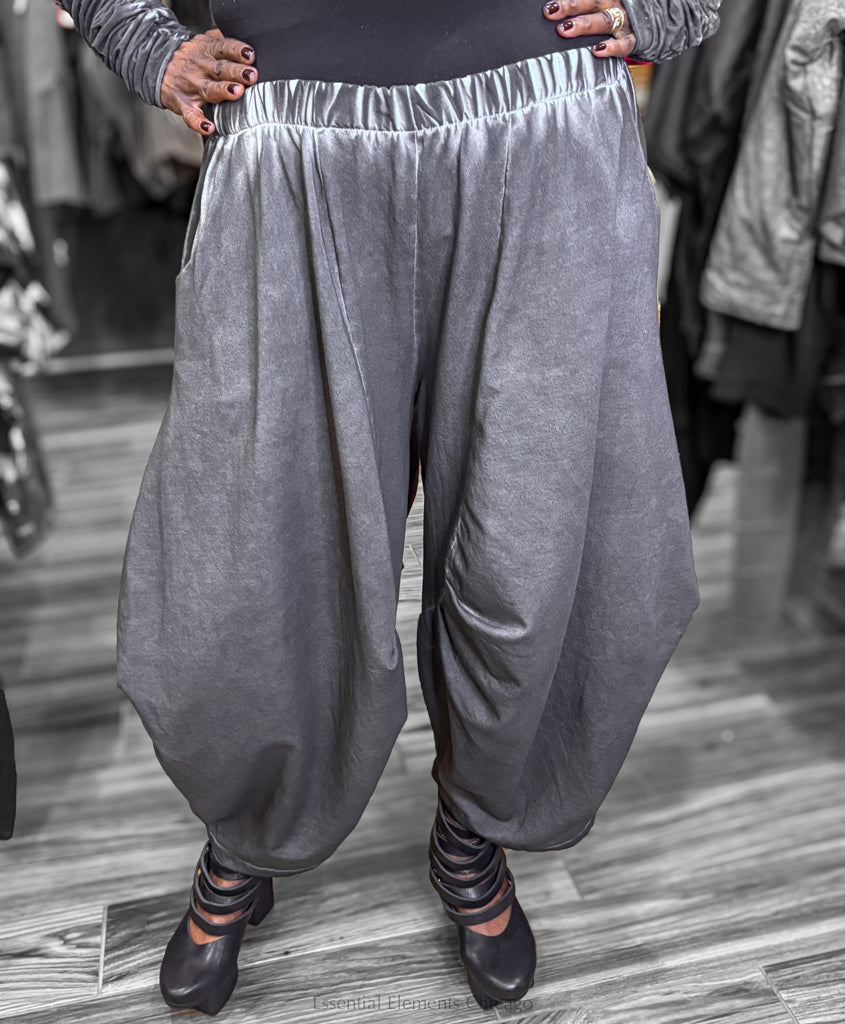 Zilberman Balloon Pants – Essential Elements Chicago