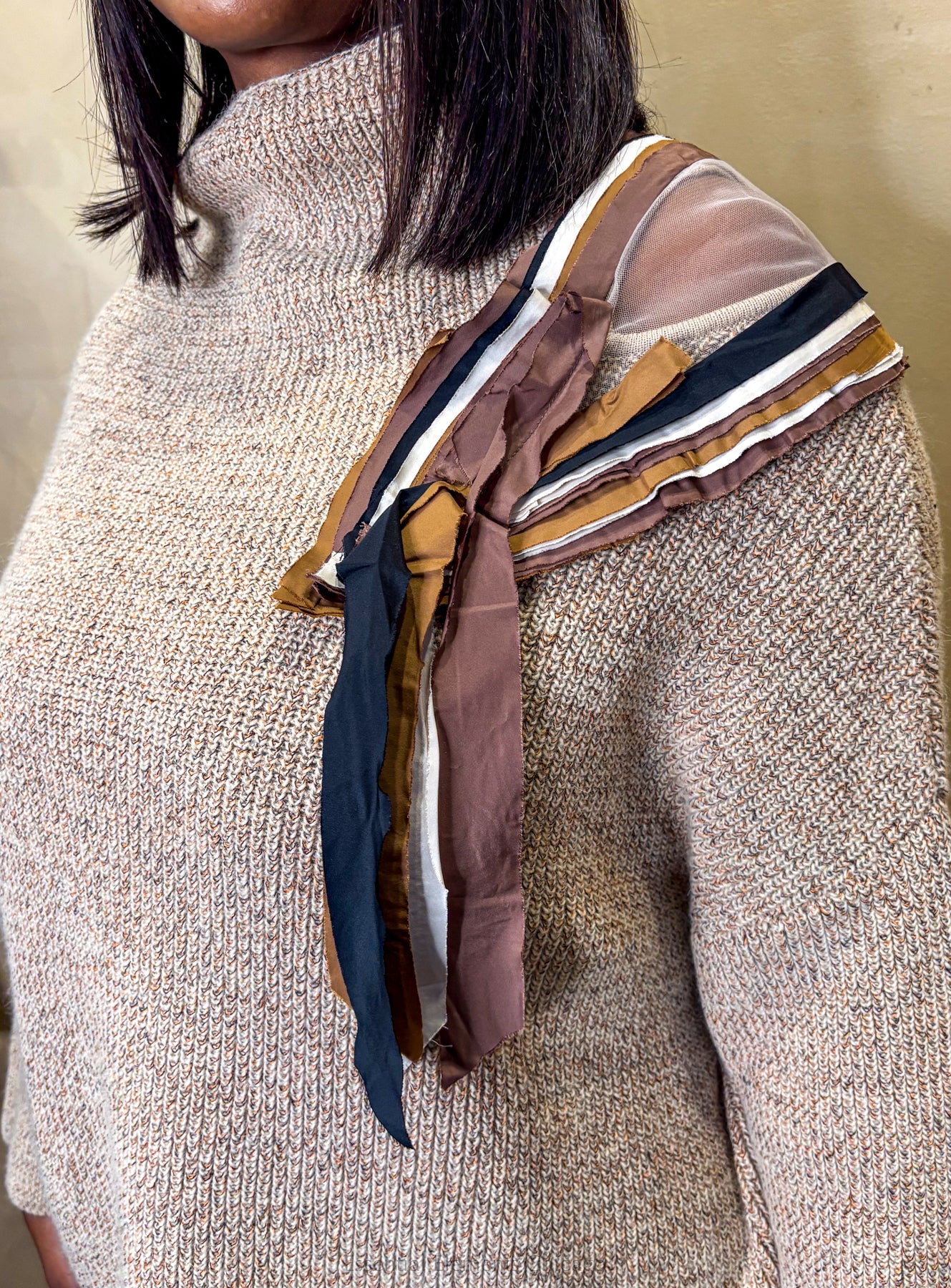 Bize Mesh Shoulder Sweater