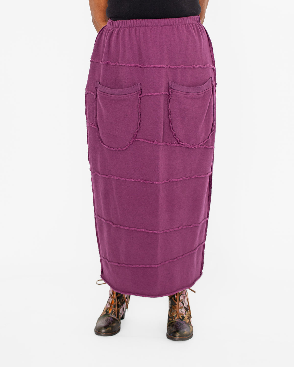 Bodil Slim Skirt, Mulberry - Essential Elements Chicago