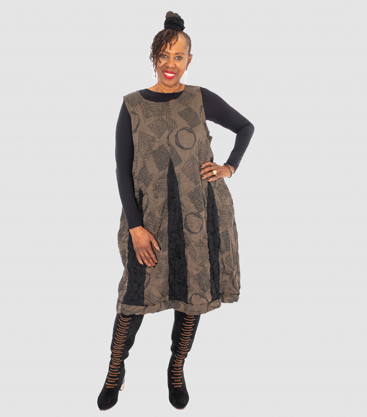 Chalet Dahlia Dress, Plus