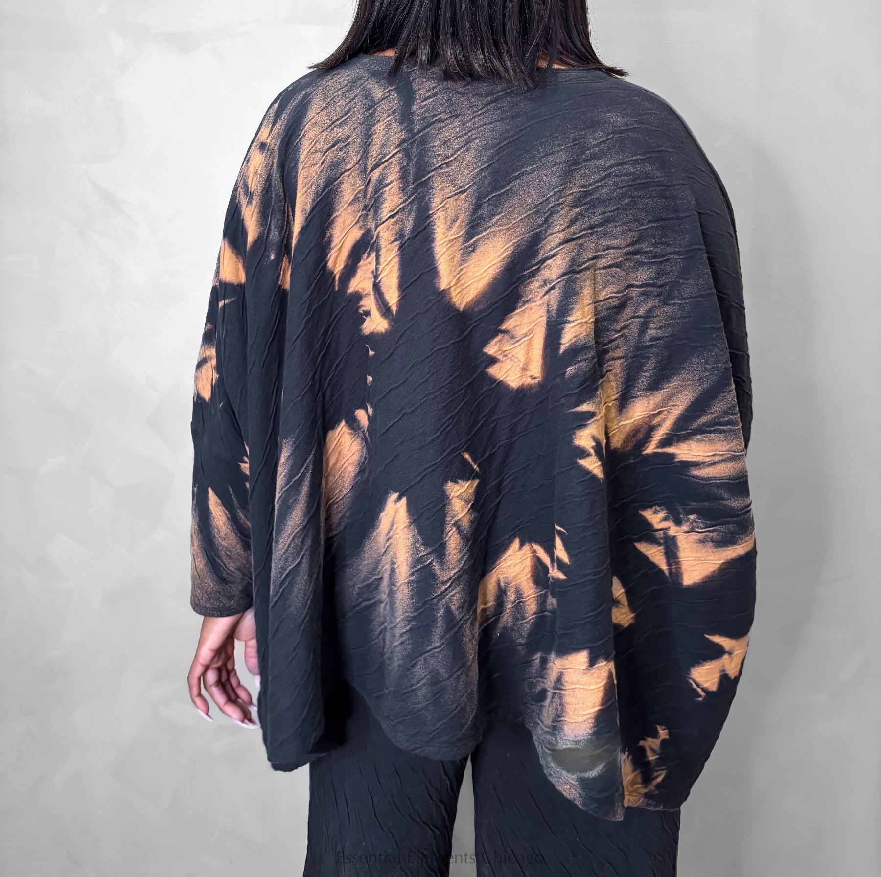 Grizas Wavy Top