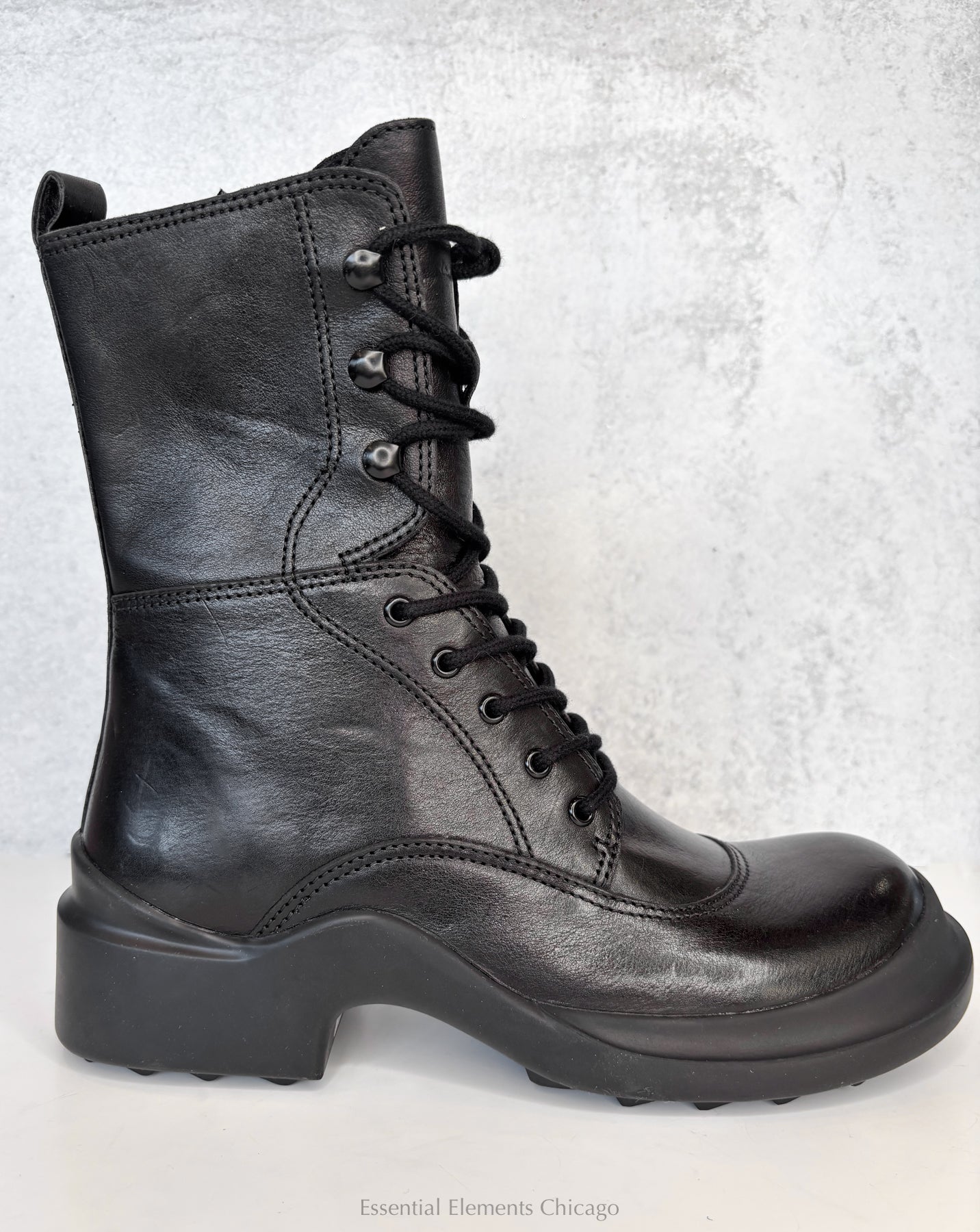 Jeffrey Campbell Traipse Boot - Black