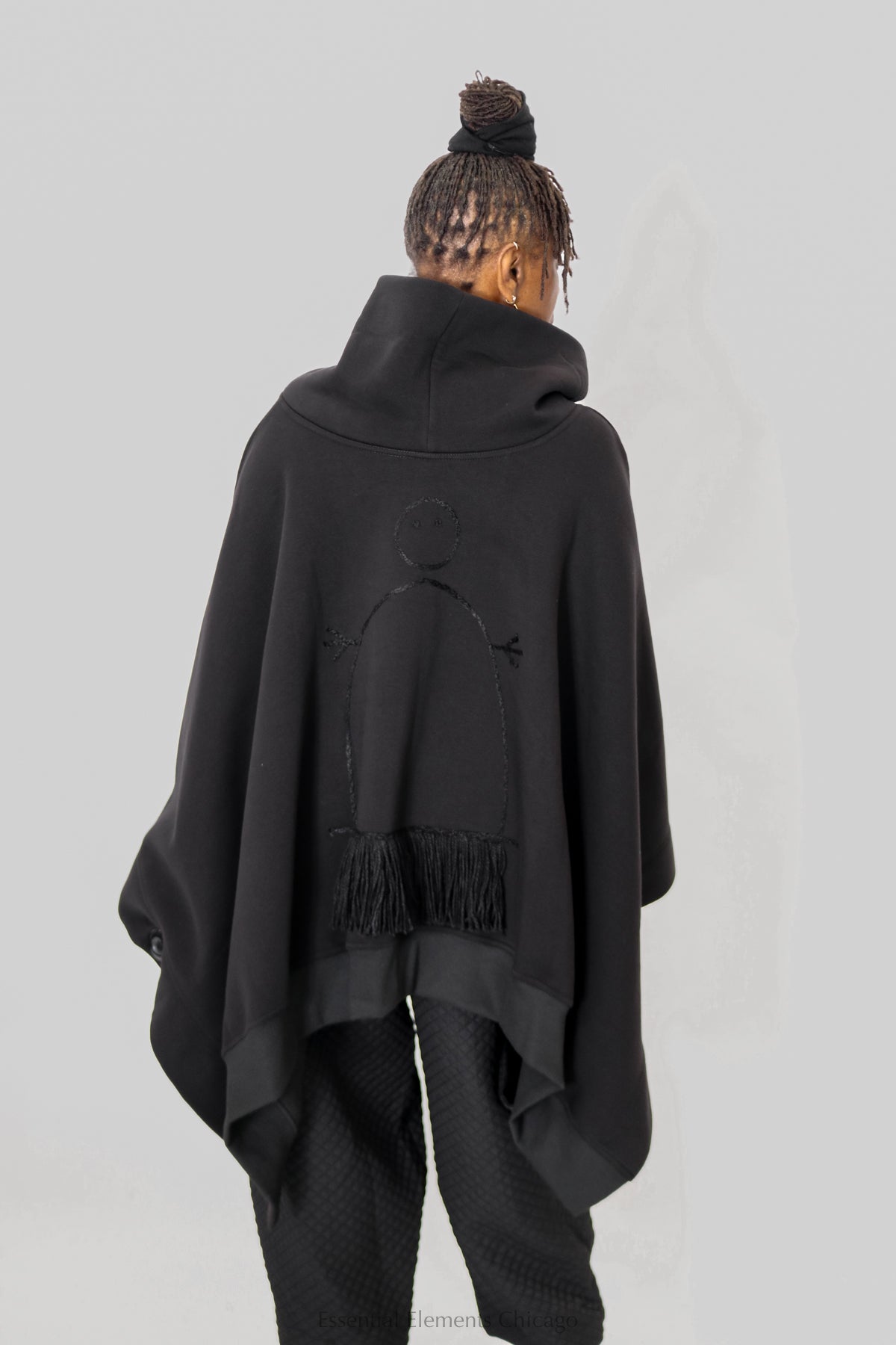 Kedem Sasson Vanta Poncho