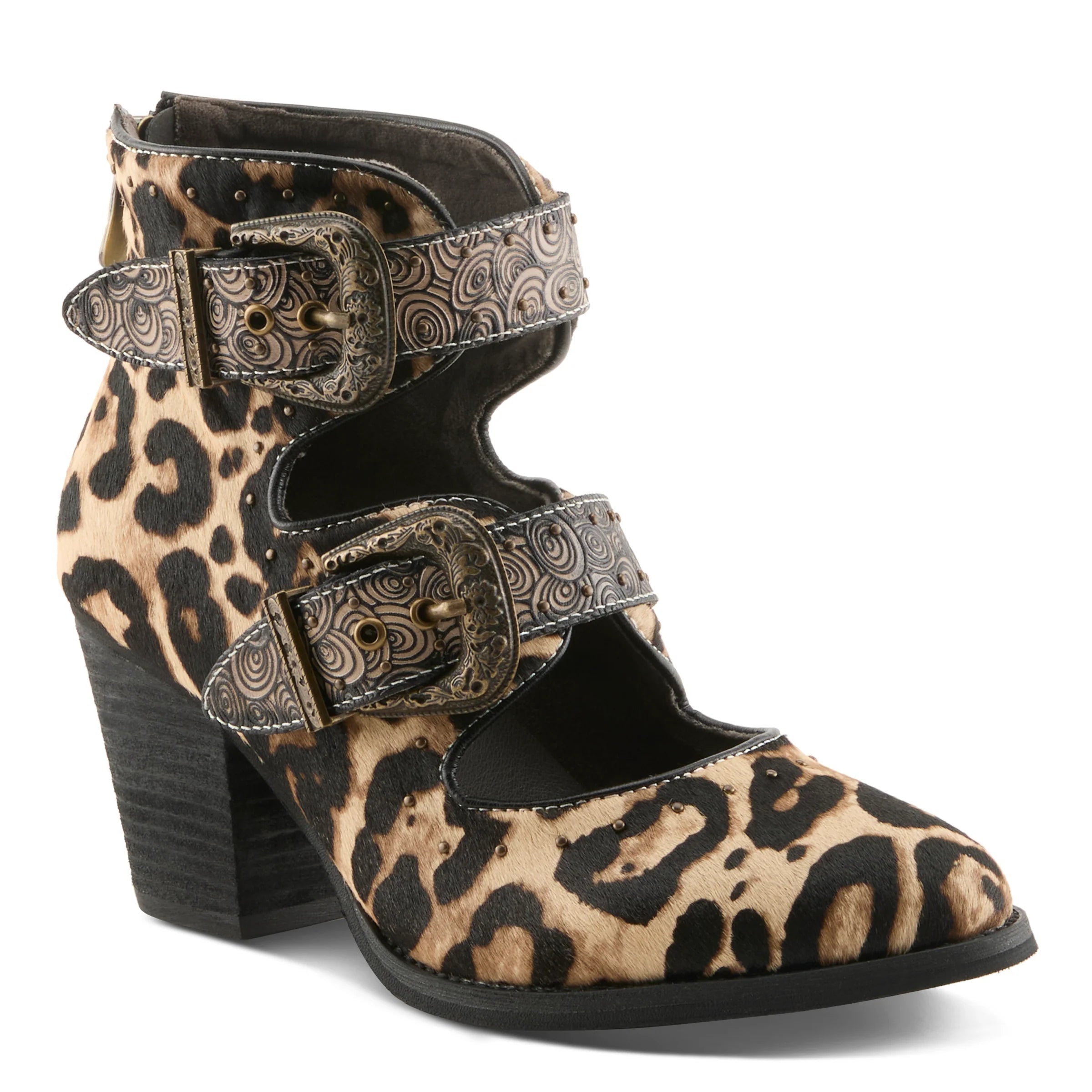 L'Artiste Notched Leopard Shoetie