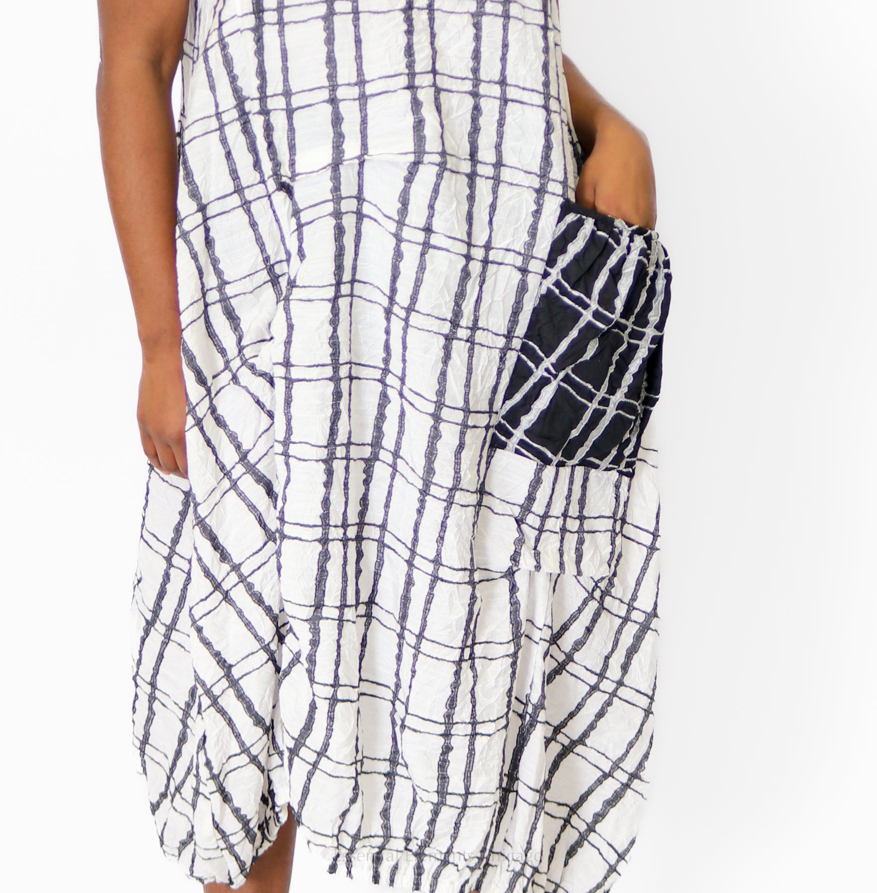 Moonlight Sleeveless Grid Dress