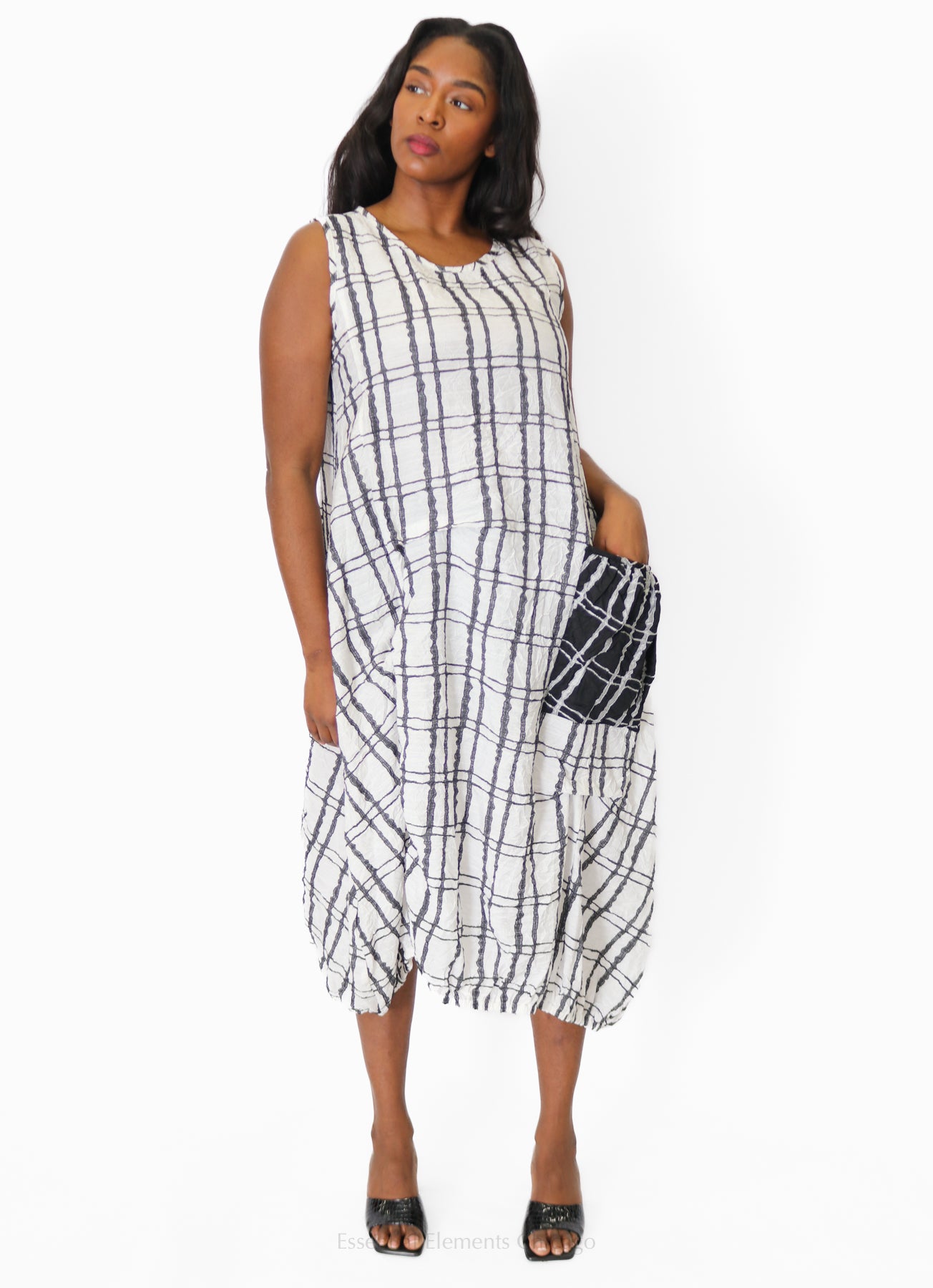 Moonlight Sleeveless Grid Dress