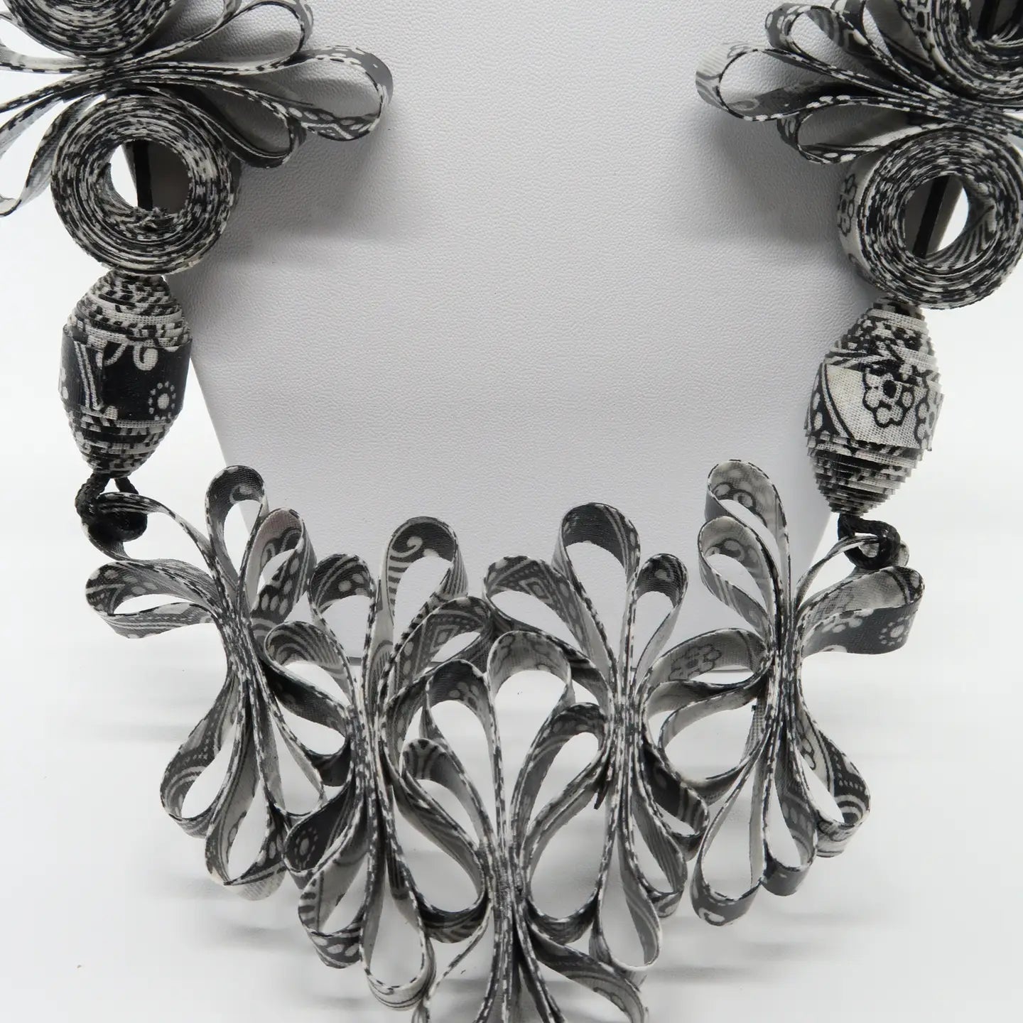 Jianhui Butterfly Necklace - Black