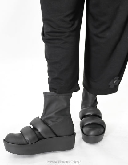 Papucei Coconut Boots - Black