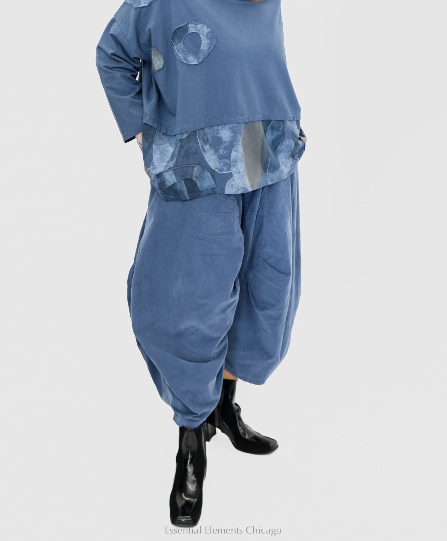 T by Transparente Art Pants - Essential Elements Chicago