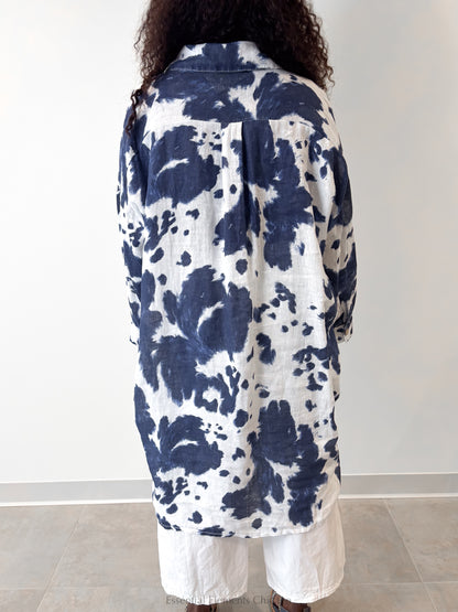 T by Transparente Tie Dye Big Shirt - Essential Elements Chicago