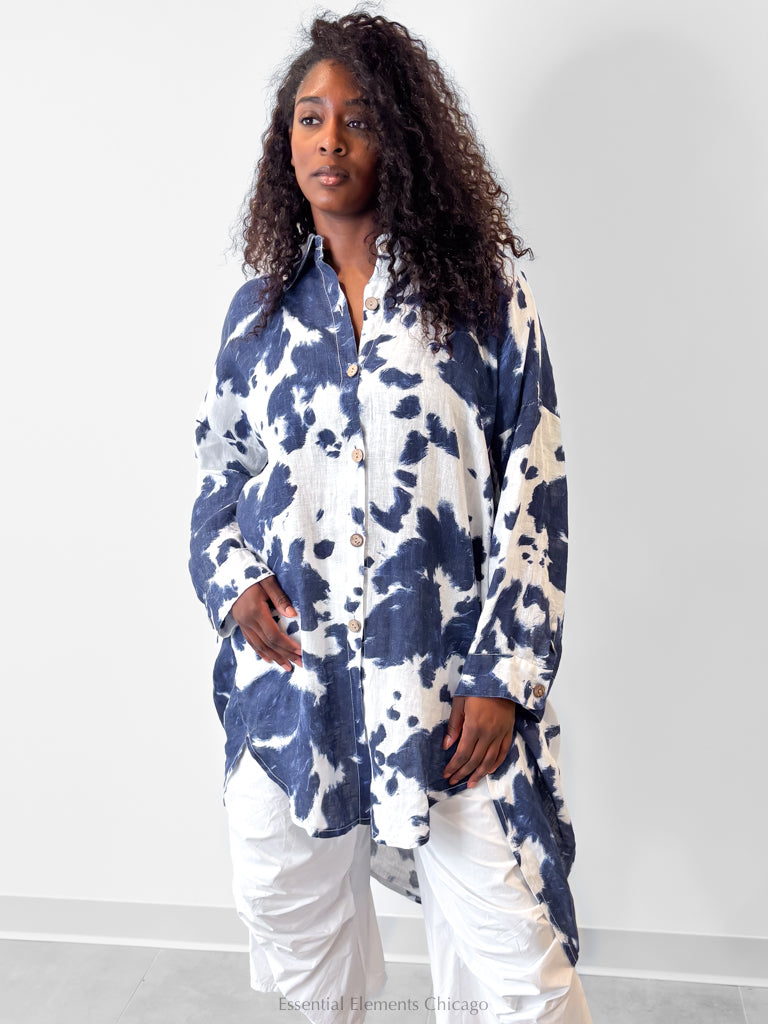 T by Transparente Tie Dye Big Shirt - Essential Elements Chicago
