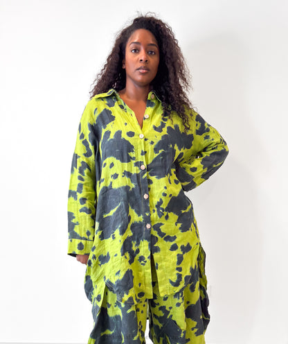 T by Transparente Tie Dye Big Shirt - Essential Elements Chicago