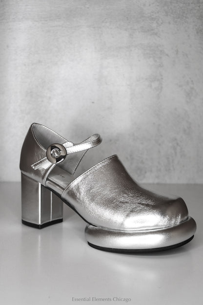 All Black Mod Circle Buckle Jane - Essential Elements Chicago