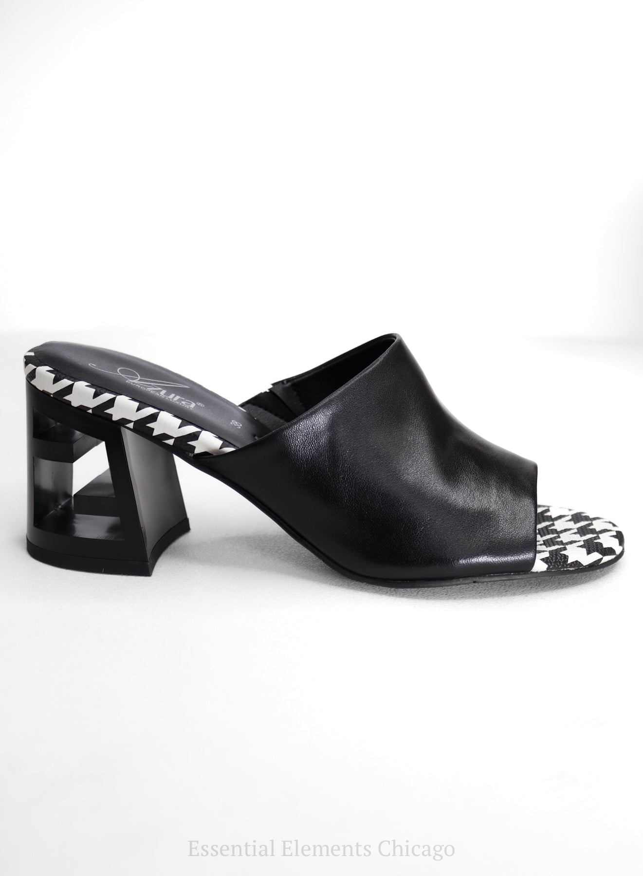 Azura Sculptor Sandals - Essential Elements Chicago