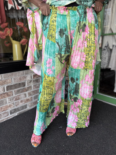 Blossom 2-Piece Set - Essential Elements Chicago