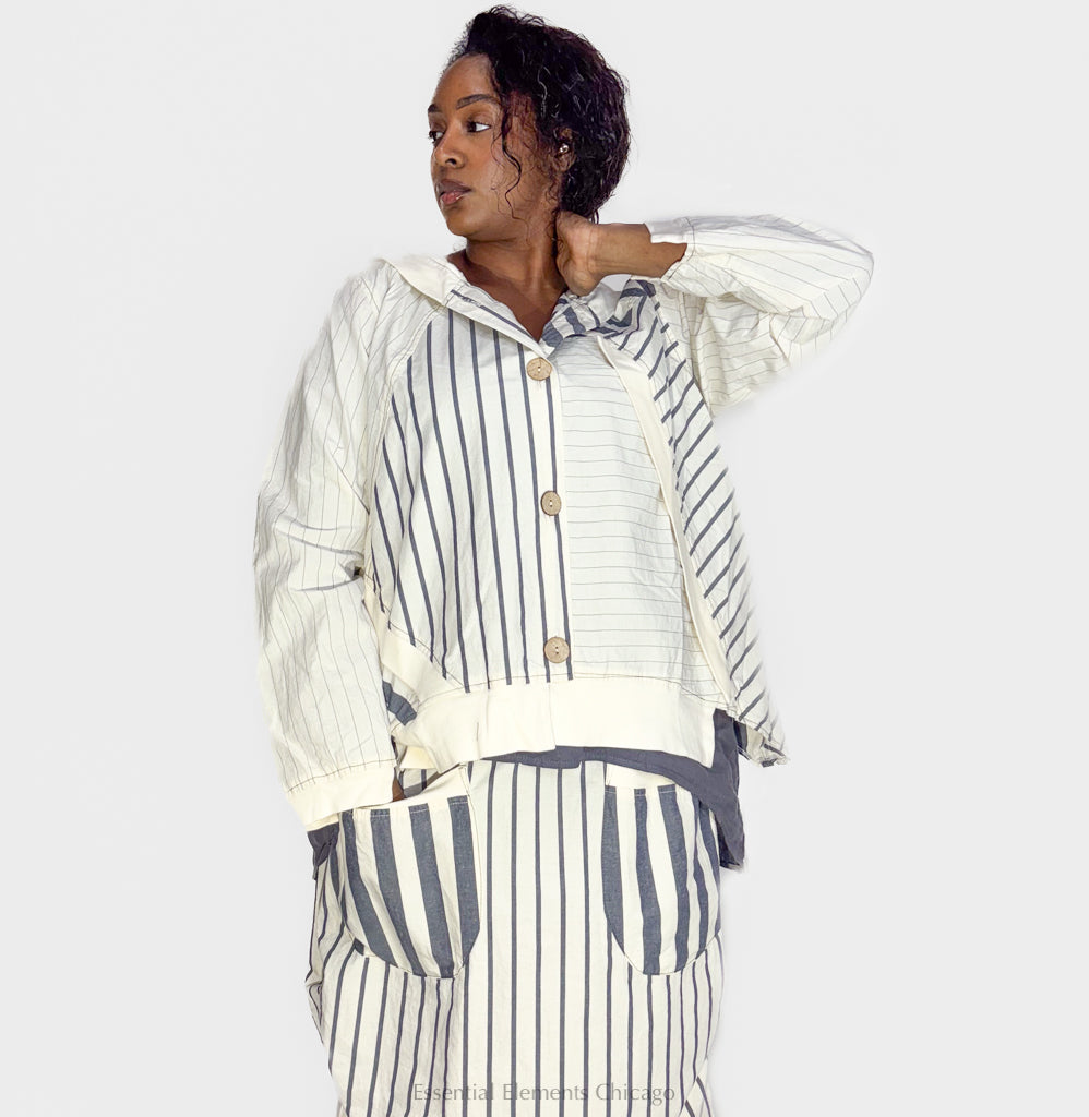Bodil Crop Jacket - Essential Elements Chicago