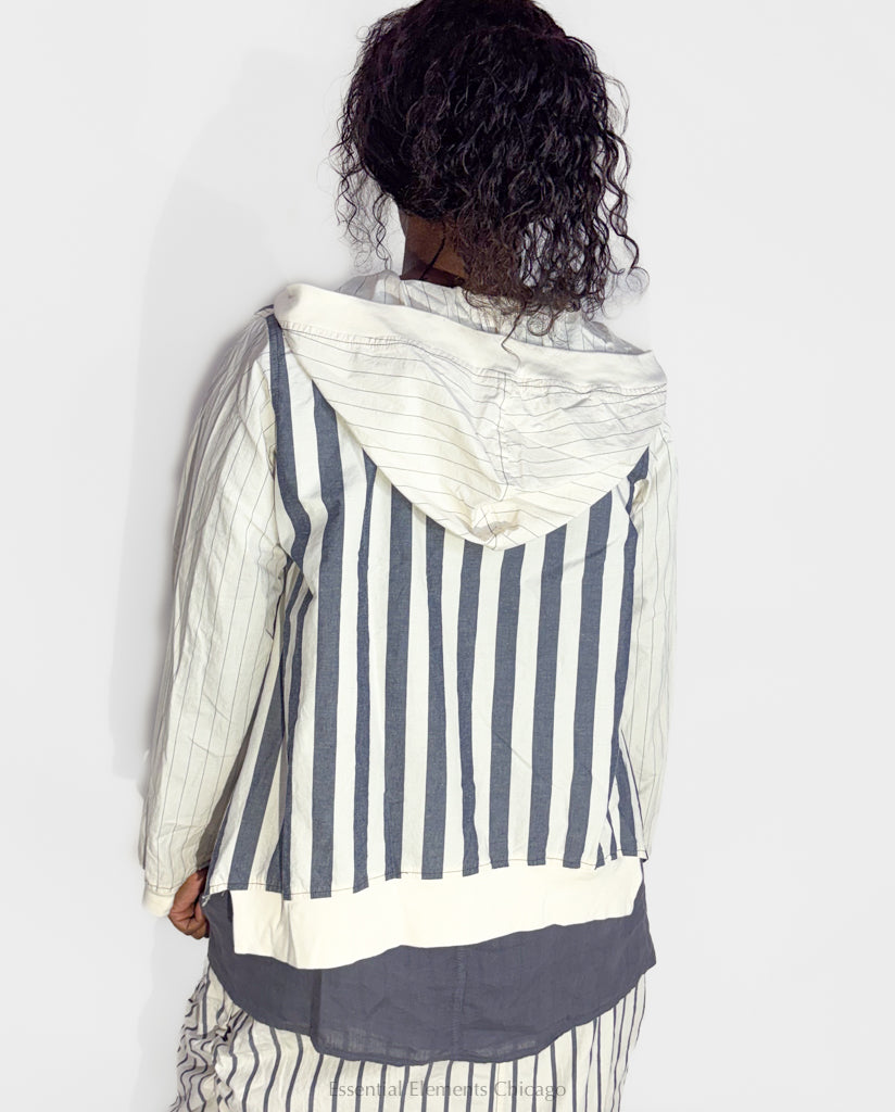 Bodil Crop Jacket - Essential Elements Chicago