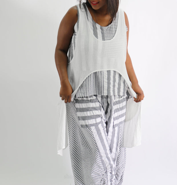 Bodil Pocket Top - Essential Elements Chicago