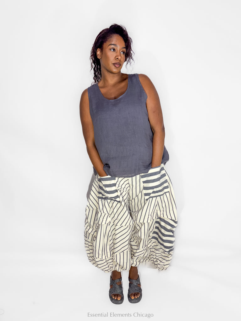 Bodil Tank Top, Graphite - Essential Elements Chicago