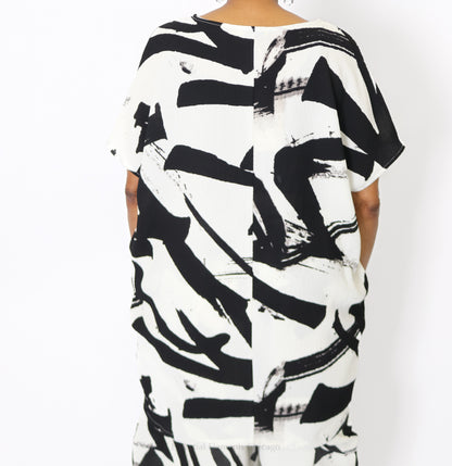 Chalet Belle Tunic, Motif - Essential Elements Chicago