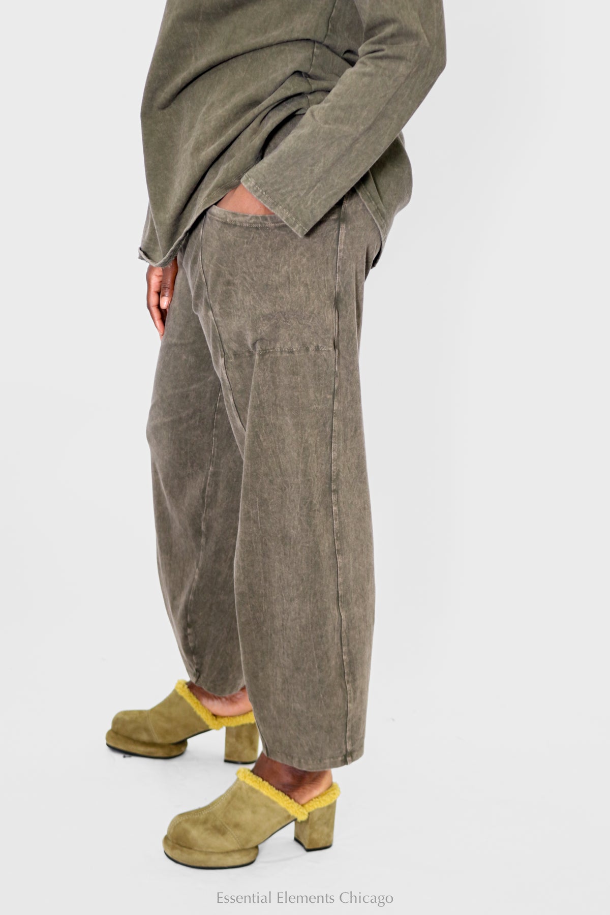 Cotton Lani Side Pocket Pant - Olive