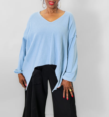Cotton Lani V-Neck Sharkbite Top