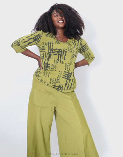 Cotton Lani V-Neck Top - Spud - Essential Elements Chicago