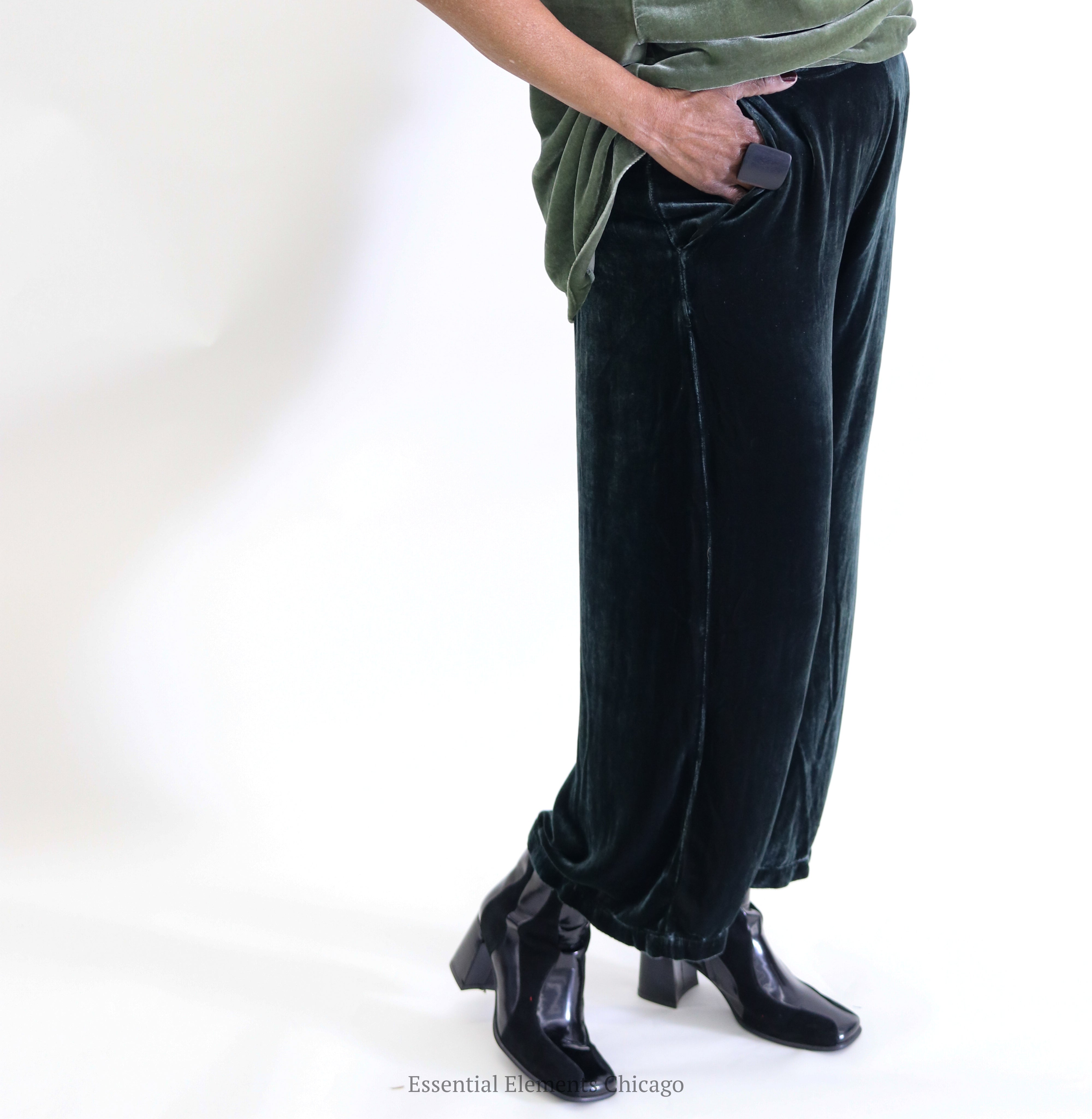 Cut Loose Crop Wide Leg Pant - Essential Elements Chicago