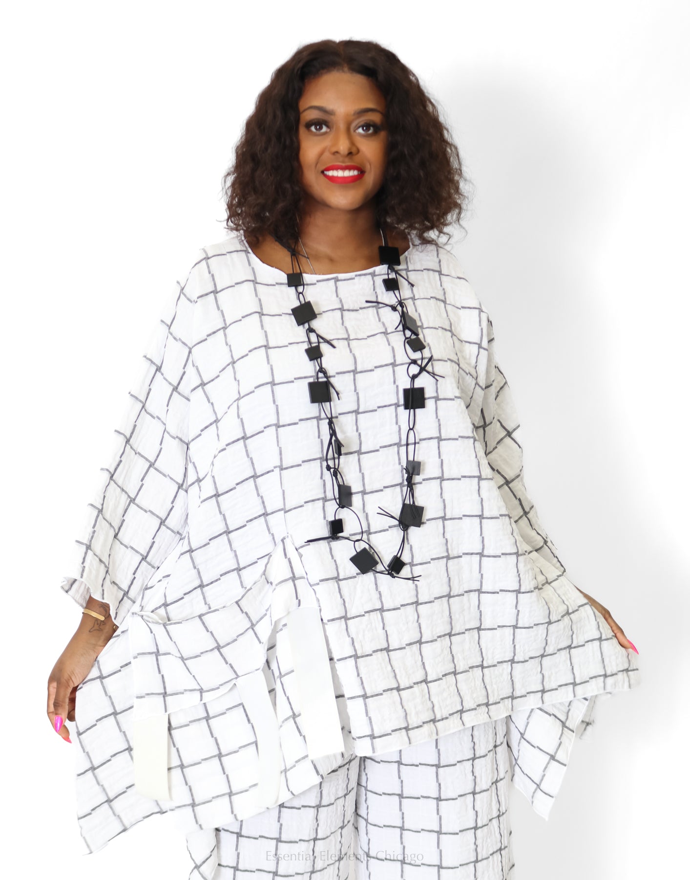 Heydari Asymmetrical Grid Top - Essential Elements Chicago