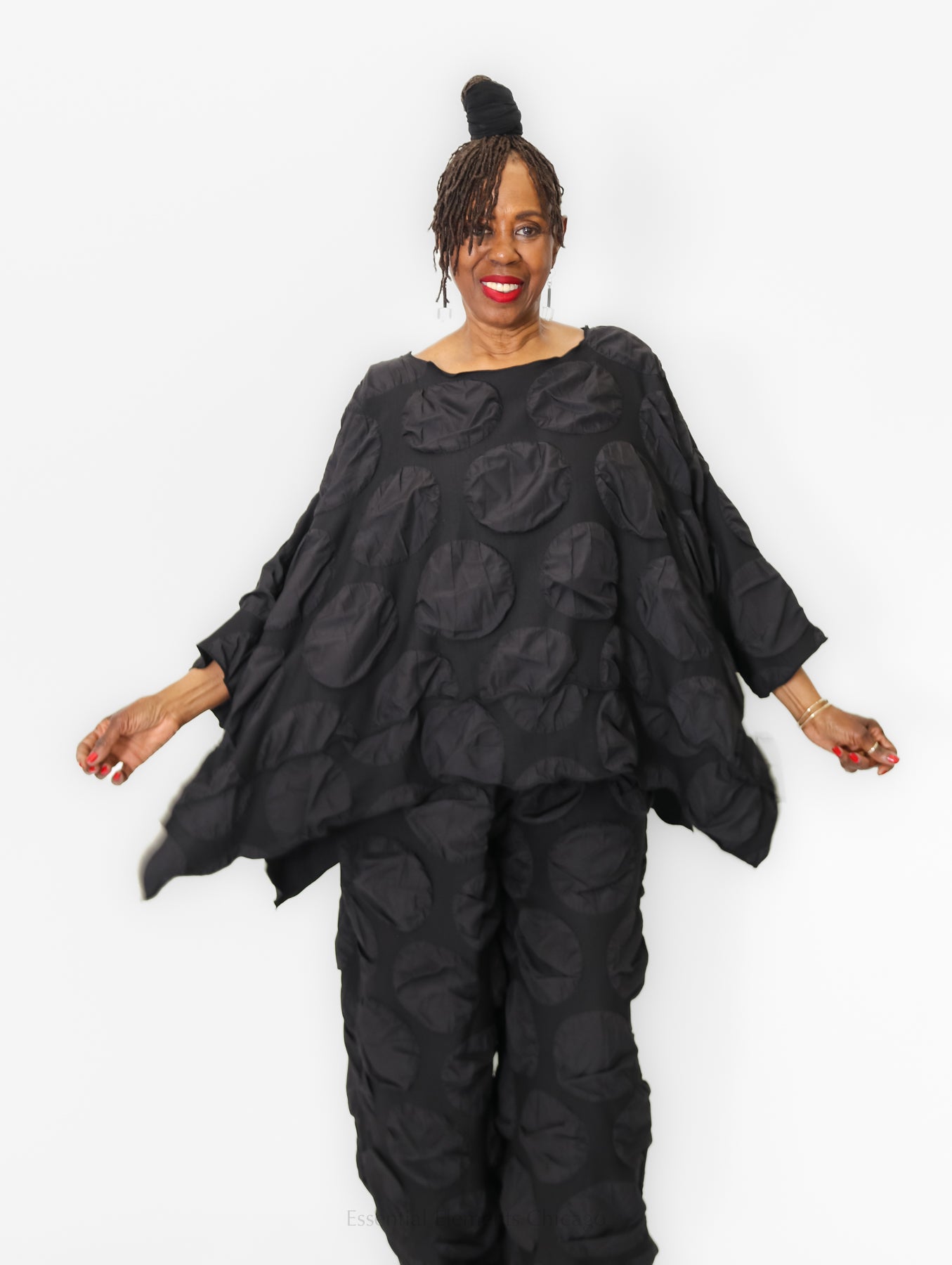 Heydari Textured Top, Black - Essential Elements Chicago