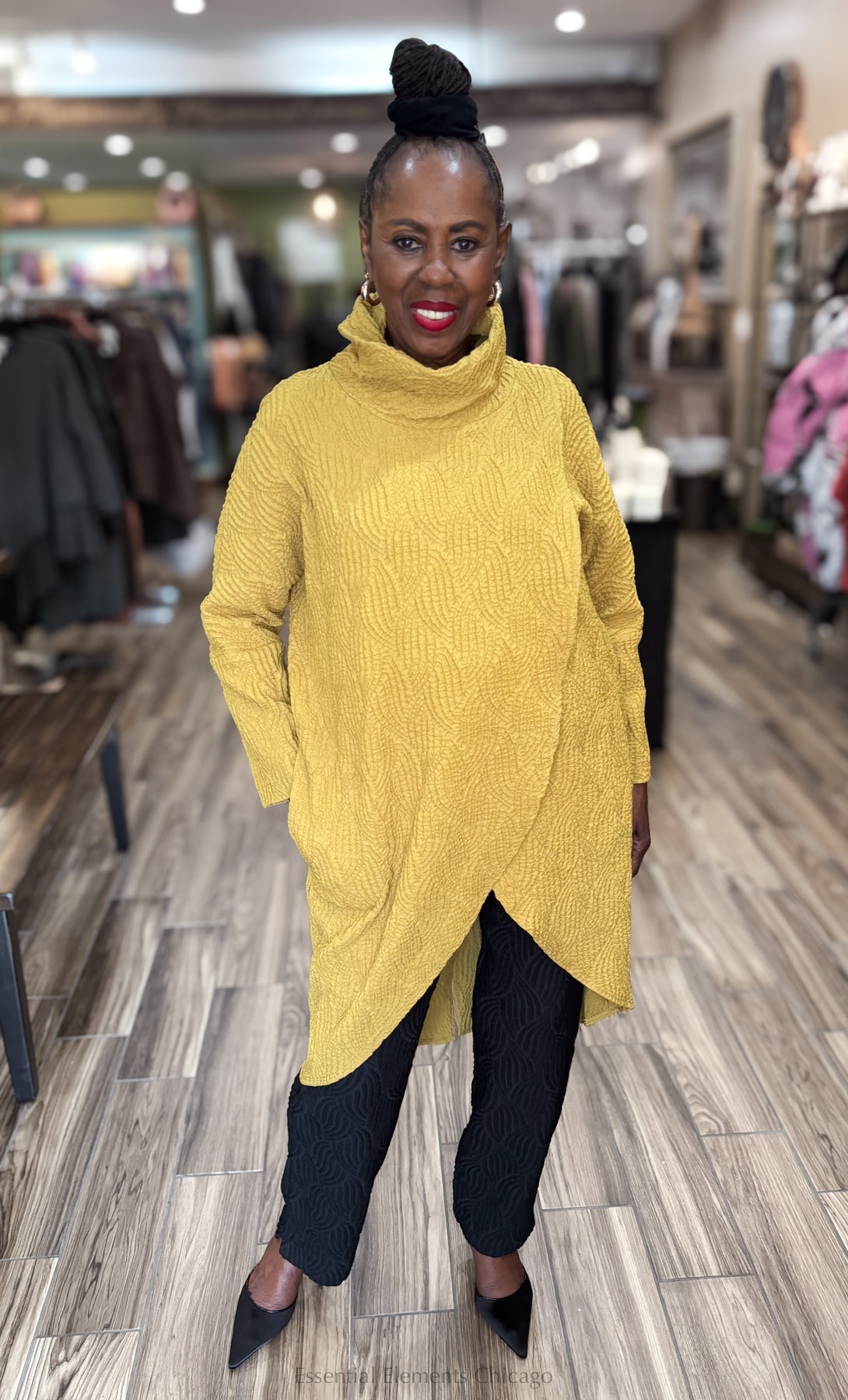 IC Collection Twist Collar Top - Essential Elements Chicago