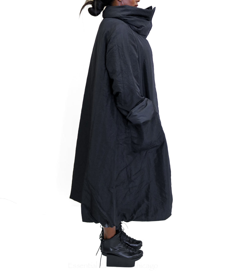 Igor Girona Coat - Essential Elements Chicago