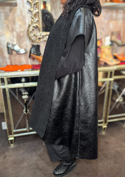 Kedziorek Short Sleeve Jacket