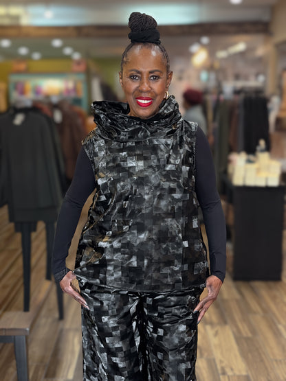 Kozan Alexia Vest, Cosmos - Essential Elements Chicago