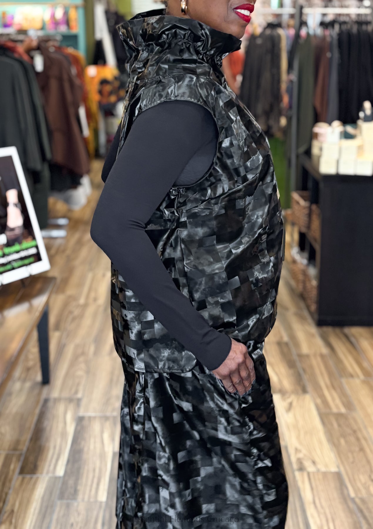 Kozan Alexia Vest, Cosmos - Essential Elements Chicago