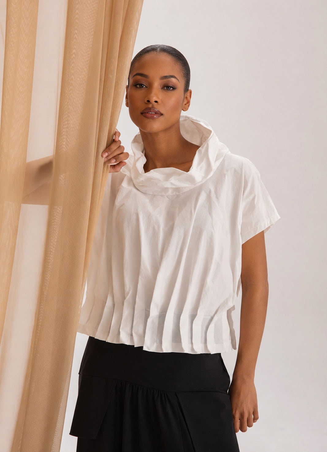 Kozan Kiff Top, Branco - Essential Elements Chicago